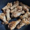 ニコロの作ってみた!投稿(【ラクうま】ほんのり梅バターの手羽元のソテー。)