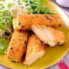 さっくりやみつき♪【豆腐バーでハムカツ風パン粉焼き】