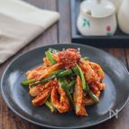 ご飯にもおつまみにも♪旨辛コリコリ【軟骨キムチ】