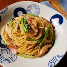 しいたけとほうれん草のめんつゆバターパスタ