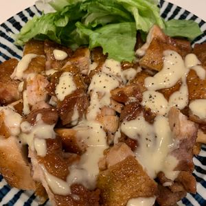 ぐ〜たら子の作ってみた!投稿(爽やかなレモンマヨソースで食べる！照り焼きチキン)