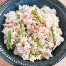 やみつき！豚バラ肉とにんにくの芽のチャーハン