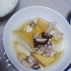 シロの作ってみた!投稿(やわらか鶏肉とつるりん絹厚揚げとたっぷりきのこのとろーり煮)