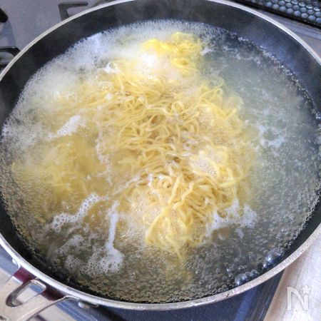 定番の冷やし中華工程2