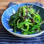 レンジで副菜♪ピーマンの塩昆布和え