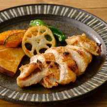 名古屋コーチンむね肉の粕漬け焼き