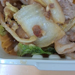 ミナの作ってみた!投稿(白菜と豚バラの《甘辛♡にんにく醤油炒め》)
