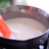 シャインマスカットの杏仁豆腐＊の工程2