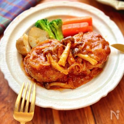 絶品♩きのこたっぷり煮込みハンバーグ#簡単