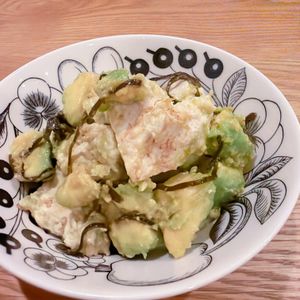 ミルクの作ってみた!投稿(食べる美容液《アボカドと豆腐♡塩昆布サラダ》)