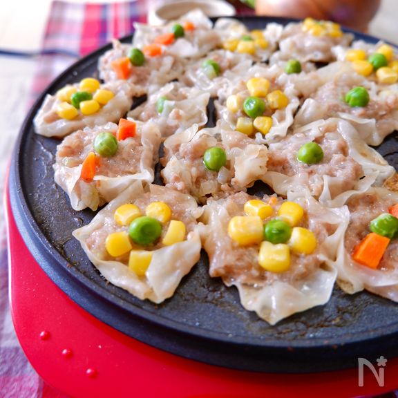 たこ焼き器で絶品おかず♡『包まない焼きシュウマイ』
