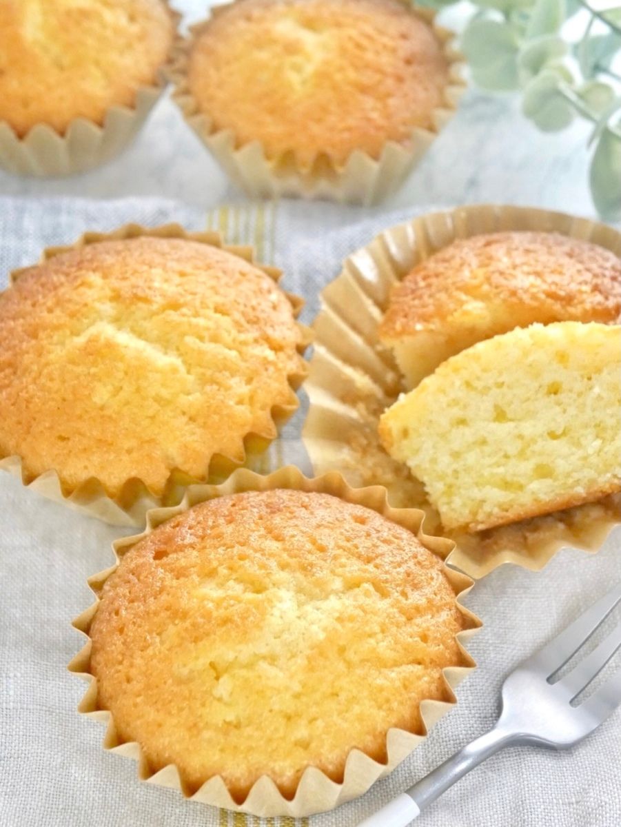 お菓子屋さんの味！簡単マドレーヌ | レシピサイトNadia