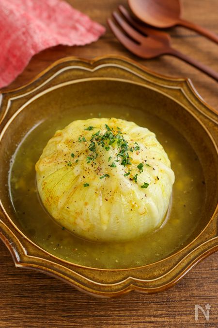 新玉ねぎのカレーチーズ蒸し
