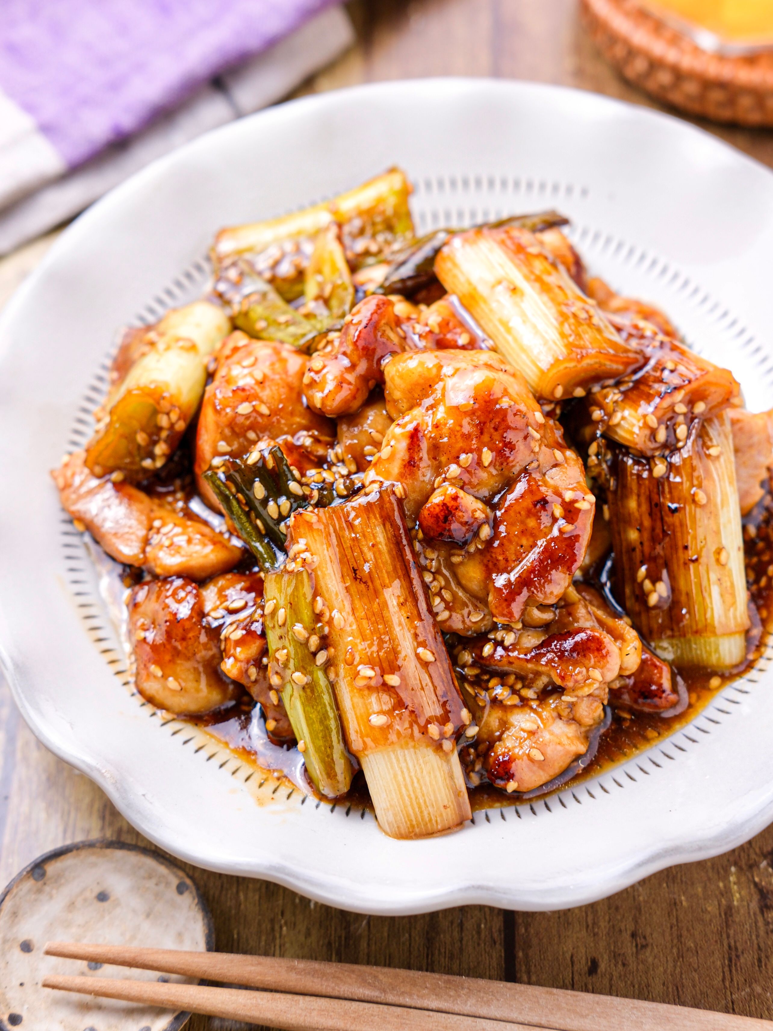 鶏肉とねぎの甘酢炒め】食材2つで簡単スピードおかず！ | レシピ