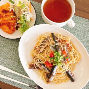 なつみの作ってみた!投稿(オイルサーディンとトマトのパスタ。)