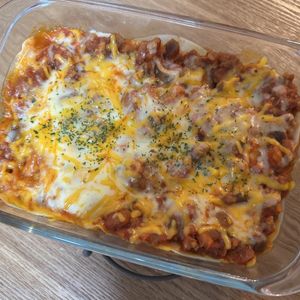 りっちゃんの作ってみた!投稿(レンジで簡単！豚ひき肉と餃子の皮でラザニア風)