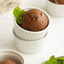 リッチな味わい◎アングレーズ仕立てのチョコレートアイス