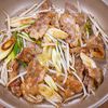 行列のうどん屋さんの🍜豚バラねぎ塩ガッツリうどん🤩の工程4
