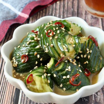 切って揉み込むだけでホームラン級のお味♪きゅうり即席漬け