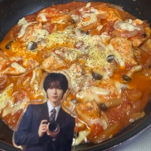 それぞれの作ってみた!投稿(【鶏むね肉のトマト煮込み】濃厚トマトソースにチーズがとろり♡)