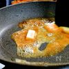 揚げずに、うま旨！【新じゃがのガリバタポテト】の工程7