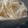 味付けこれだけ！さっと作れる！もやしとベーコンのソテーの工程2