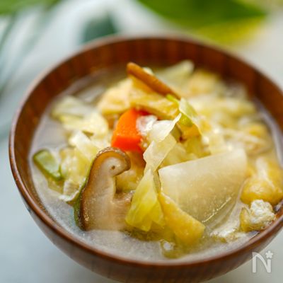 5種の野菜と油揚げの具だくさんの生姜のお味噌