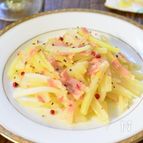 【大根とベーコンのシンプル炒め】オリーブオイルと塩だけで旨！