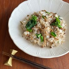 肉そぼろとごぼうの混ぜごはん