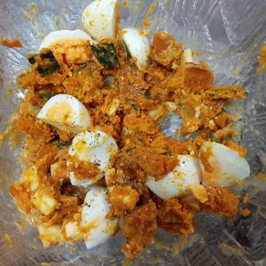 鶏皮坊主の作ってみた!投稿(かぼちゃと卵のごまマヨサラダ│フライパン1つで秋のデリサラダ)