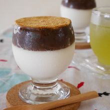 低糖質粒あんを添えて♪『甘酒豆乳ヨーグルトゼリー』