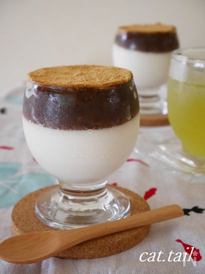 低糖質粒あんを添えて♪『甘酒豆乳ヨーグルトゼリー』