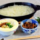 自家製なめたけと生卵の釜揚げうどん