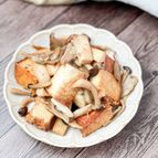 《きのこと厚揚げのバター醤油炒め》簡単コクうま♩