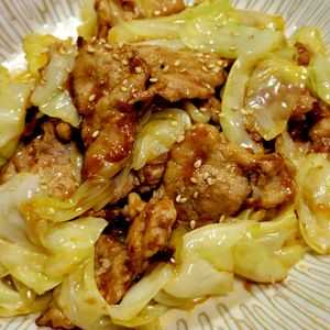 ヴェルの作ってみた!投稿(包丁いらず♪オール1の黄金比率de『豚バラキャベツの回鍋肉』)