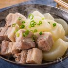 【ほったらかしで完成】年末のバタバタを救う!「あったか煮込み」レシピ3選