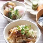 焼き鳥缶と瓶詰メンマの炊き込みご飯