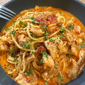 楽ラク手抜キッチン🐶🐾の作ってみた!投稿(【濃厚すぎて飲める？！】トマトクリームパスタ)