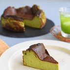 抹茶のバスクチーズケーキ