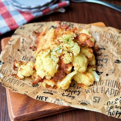 【カリフラワーのチーズカリカリ焼き】節約/オーブンで一発