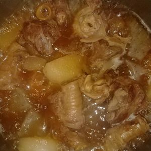 ぴよぴよしぃの作ってみた!投稿(とろける美味しさ♡豚軟骨とこんにゃくの甘辛煮)