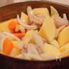 我が家の新定番！食べ応え満点の鶏じゃがの工程3