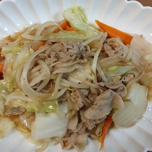 ゆの作ってみた!投稿(【ごちそう肉野菜炒め】旨すぎ!ご飯が進む人気の味付け♡)