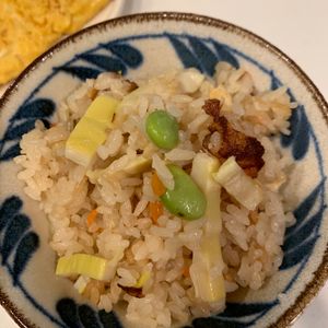 ぐ〜たら子の作ってみた!投稿(抜群に美味しい《具沢山♡筍の炊き込みご飯》)