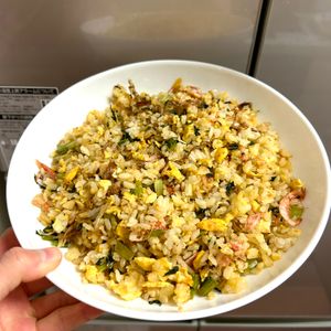 ケの作ってみた!投稿(【小松菜としらすの和風だし炒飯】和風な味わいがおいしい♡)