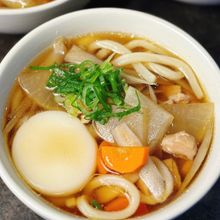 【根菜と鶏肉の力うどん】具沢山でほっとする味♡