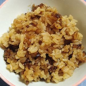 猫の作ってみた!投稿(味付けはだししょうゆだけ！鶏ときのこのだしごはん)