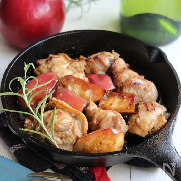 ワインがすすむ♪鶏のりんごマリネグリルのオイル煮
