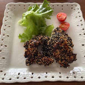 こむぎの作ってみた!投稿(鶏むね肉で！プチプチごまチキン)