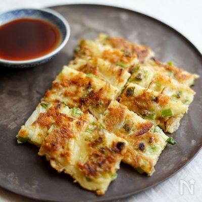 新玉ねぎと青ねぎと干しえびのチヂミ
